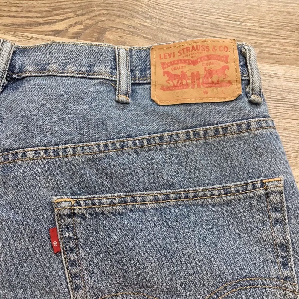 Levi’s 550 Relaxed Cotton Light Rinse Jean Shorts 40 - Picture 9 of 14